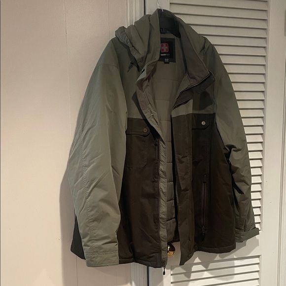 Swiss Tech Men's Green and Brown Military Jacket - Picture 1 of 5